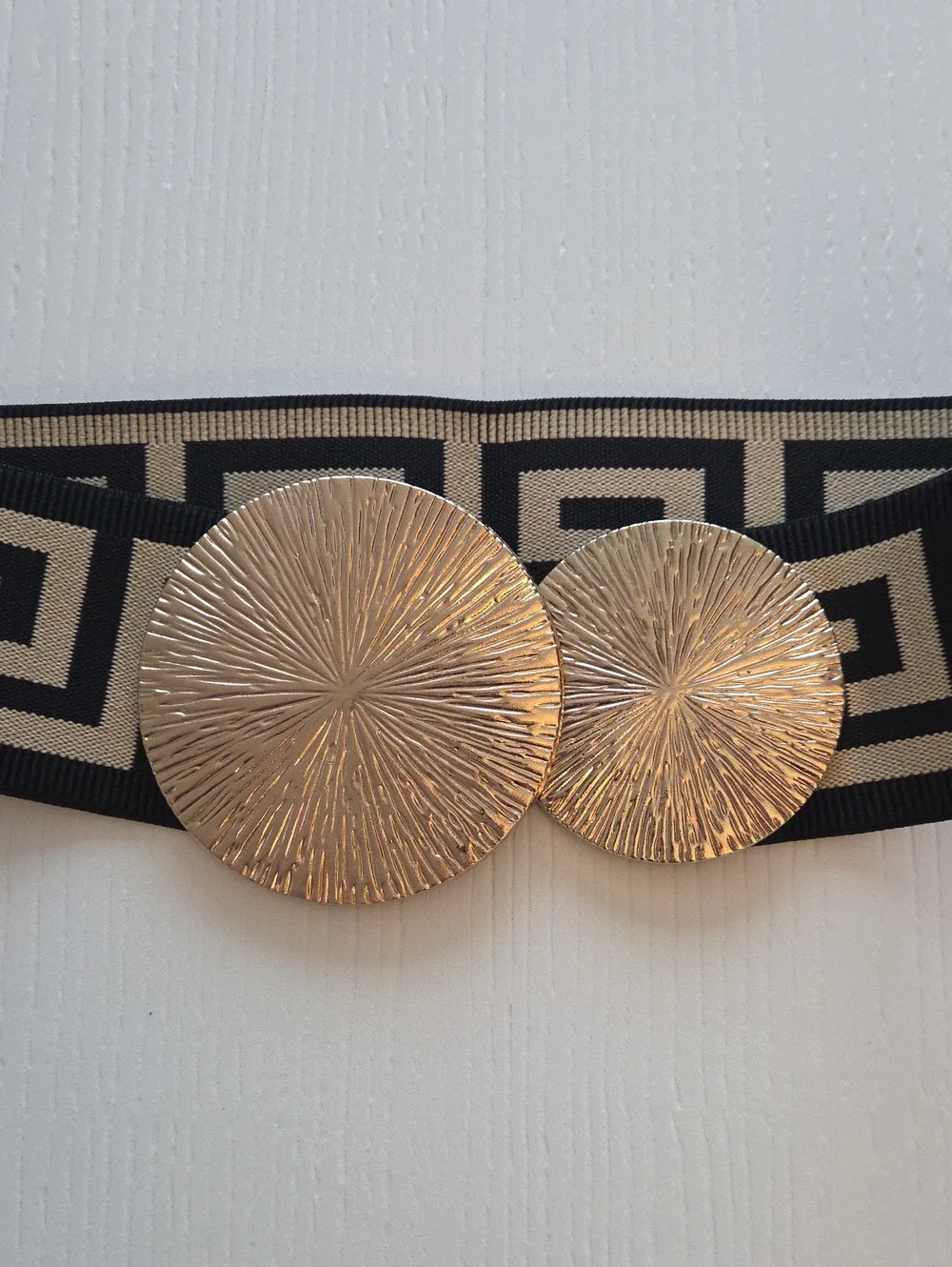 Stretchy Waist Beige And Black Belt With Gold Buckle